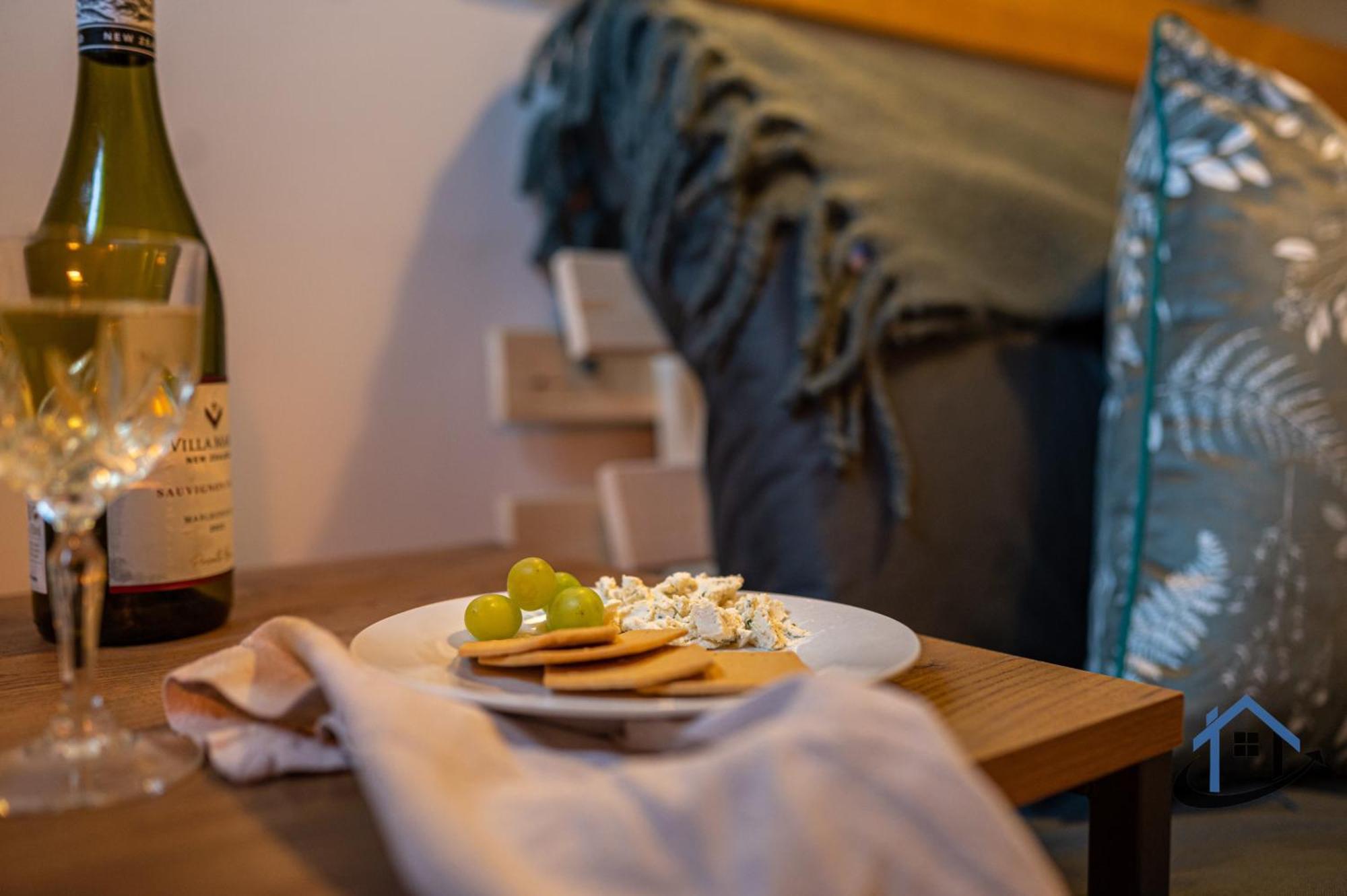 Stanwick Studio, Cosy Country Studio, Sleeps 4, Parking, Wifi Eksteriør billede